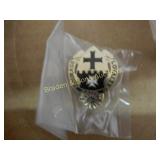 GROUP OF APPROX 300 FIFTH CAVALRY CREST PINS