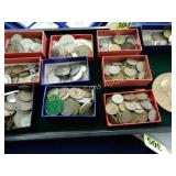 TRAY OF ASSTD US PENNIES, TOKENS, MEDALLIONS AND