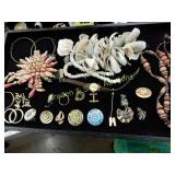 TRAY OF ASSTD JEWELRY AND PINS