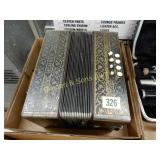 USED HOHNER ACCORDIAN