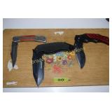 GROUP OF 3 FOLDING POCKET KNIVES. TWO ARE NEW