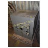 VINTAGE FLOOR SAFE ( BUYER WILL BE RESPONSIBLE