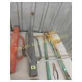 GROUP OF ASSTD TOOLS AND T-POST DRIVERS
