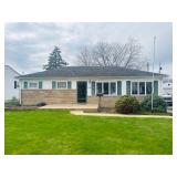 Maumee Ranch With A Must See Interior - Online Auction