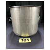 Warren Denton & Co Shucking Bucket,