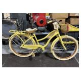 Huffy Ladies Bicycle, 26'