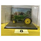 John Deere Tractor in Acrylic Display Case,1/16