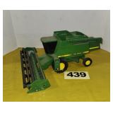 JD 9600 Combine w/Grain Platform Head, 1/16 scale,