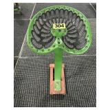 Cast Iron Mounted Tractor Seat
