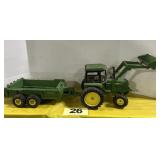 John Deere 4450 Tractor w/loader & Manure Spreader