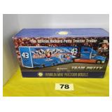 R. Petty Tractor/Trlr Franklin Mint Precision
