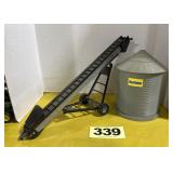 Grain Bin & Portable Elevator Set