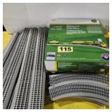 Lionel John Deere O Scale Train Set w/adtl track