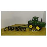 JD 4WD Articulating Die Cast Tractor w/Plow Attach