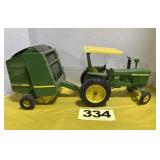 JD 4010 Diesel Tractor & JD Round Baler, 1/16 sc