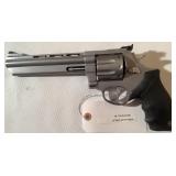 Taurus 608