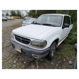 2000 Ford Explorer XLT