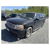 2001 GMC Yukon XL Denali