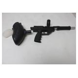 Tiger Shark Paint Ball Gun W/paint Ball Hopper