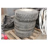 3 265/75r16 Tires