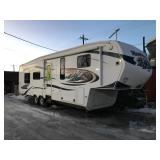 2010 Montana 358ssa Travel Trailer