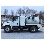 2005 International 4300 Vac Truck