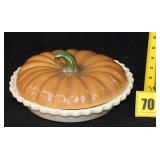 McCoy Ltd. Pumpkin Pie Dish McCoy Ltd. Pumpkin Pie Dish