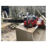 Snapper S1634 34cc chain saw, equestrian equipment