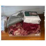 Assorted linens