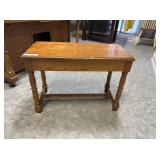 Piano bench