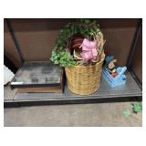 Baskets & garden box