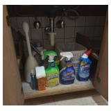 Bathroom Cleaning Supplies