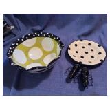 Polka dot dishes
