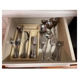 Oneida serving pieces