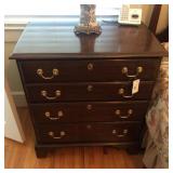 Harden chest of drawers.