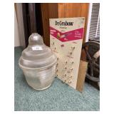 Pipe Display and Street Lamp