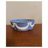 Wedgwood style bowl