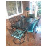 Outdoor dining set