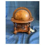 Desk globe