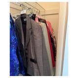 Womenï¿½s dress clothes