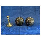 Candles and candle holder