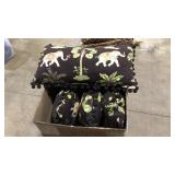 SET OF 4 DECORATIVE THROW PILLOWS