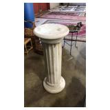 WHITE FLUTED ROMAN COLUMN STYLE PEDESTAL