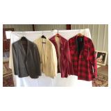 4 MENS JACKETS: SIZE LARGE AND XL
