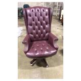 WOOD & LEATHER UPHOLSTERED EXECUTIVE OFFICE CHAIR
