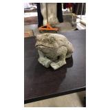 STONE CARVED FROG FIGURAL