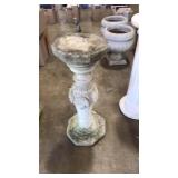 CONCRETE ETCHED PEDESTAL