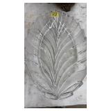 MOLDED GLASS LEAF FORM BOWL