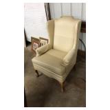 UPHOLSTERED ARM CHAIR