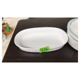 3 CORNING WARE BAKING DISHES, 2 LIDS